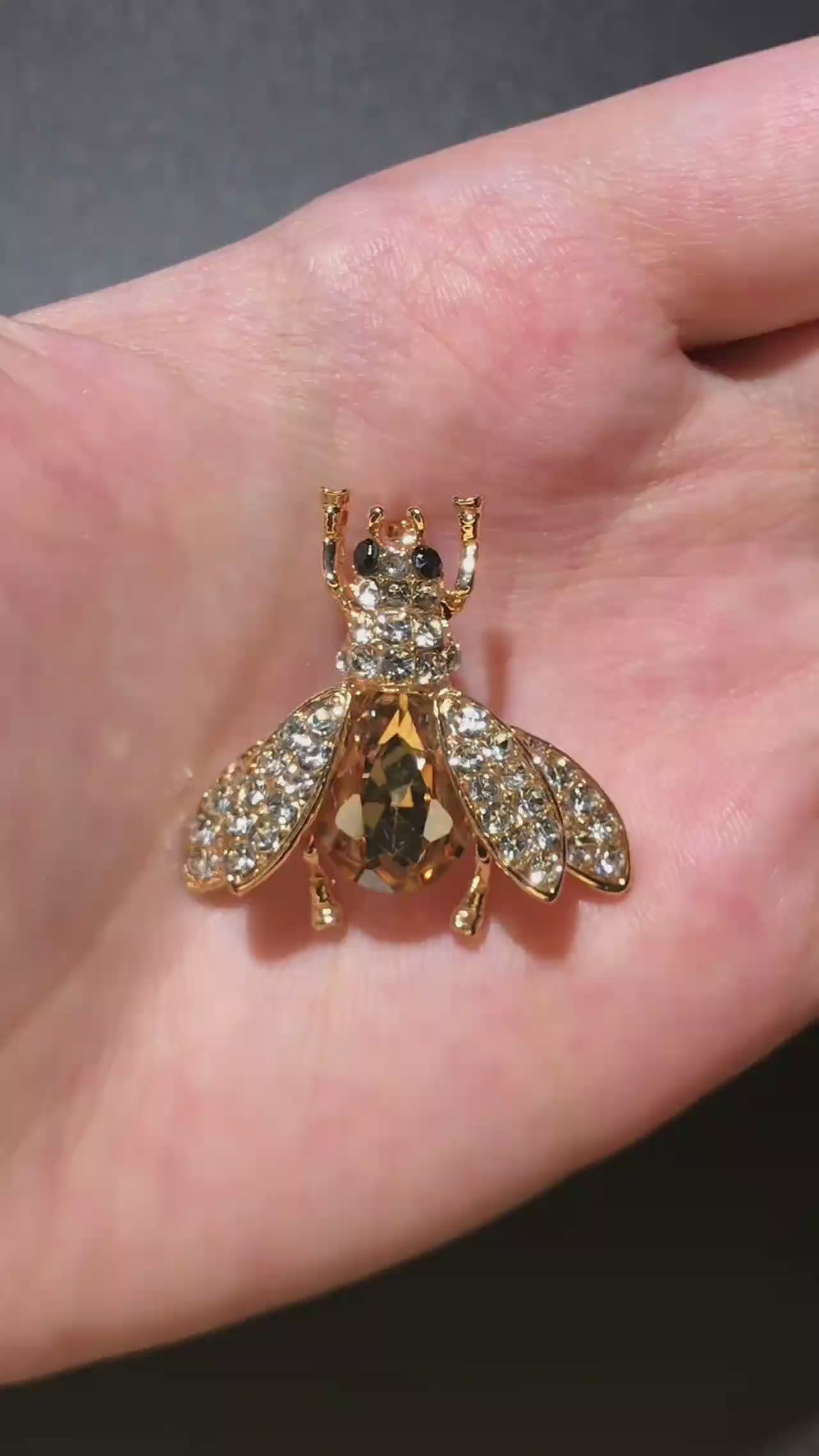Bee Brooch with Large Stone | Gold-Tone